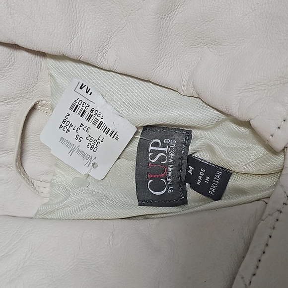 CUSP by Neiman Marcus Leather Vest - Picture 2 of 2